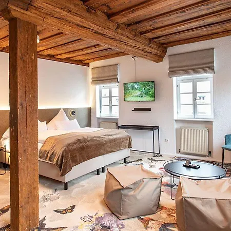 Tuchhaus ホテル 3*