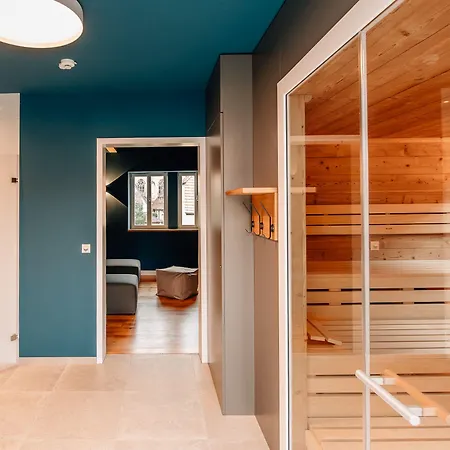 Tuchhaus ホテル 3*