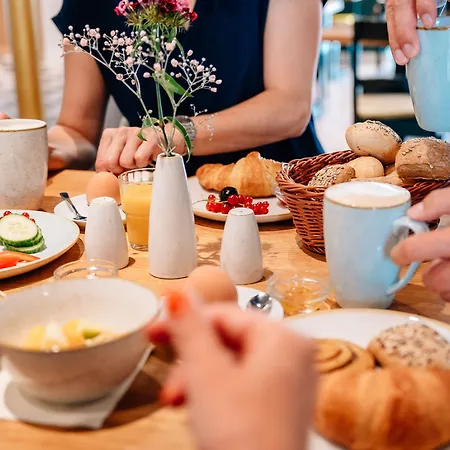 ホテル Tuchhaus フォルカッハ