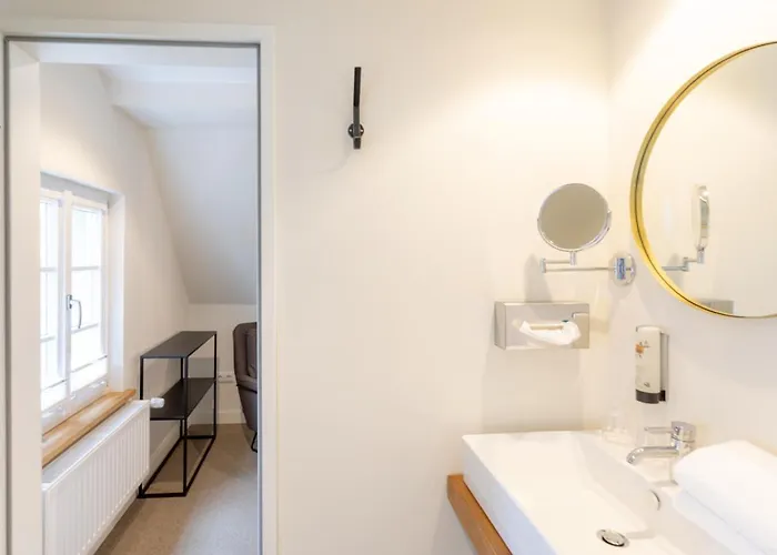 Hotel Tuchhaus 3*