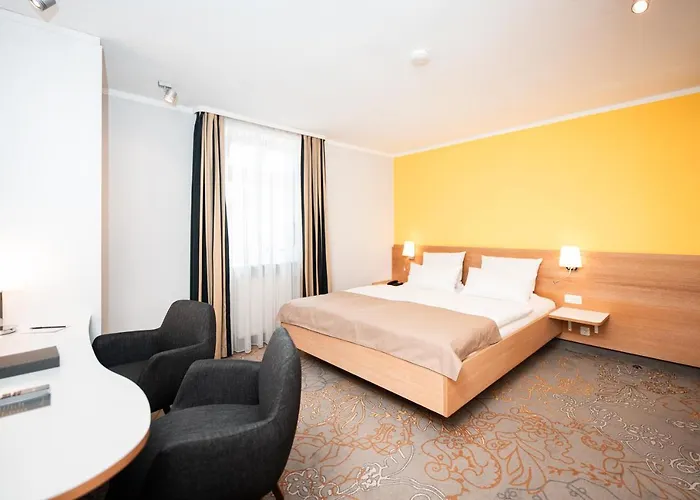 Tuchhaus 3* Volkach