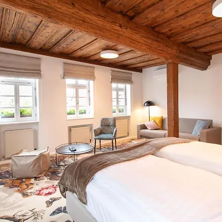Hotel Tuchhaus Volkach