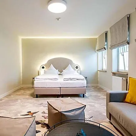 Tuchhaus 3* Volkach