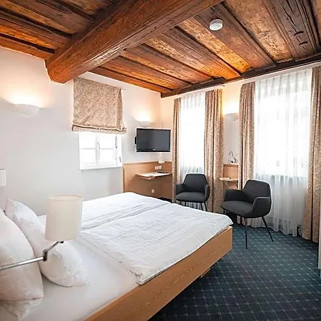 Tuchhaus Hotel 3*