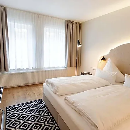 Tuchhaus 3* Volkach