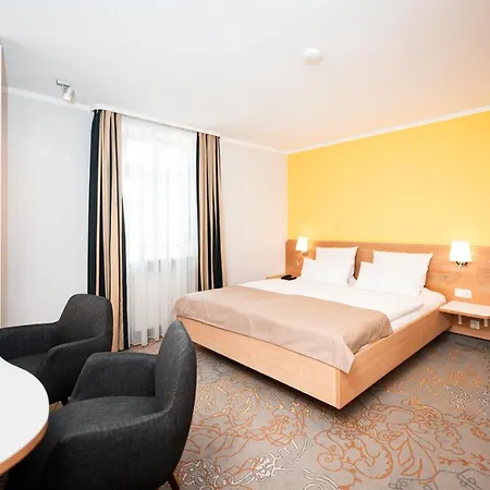 Tuchhaus 3* Volkach